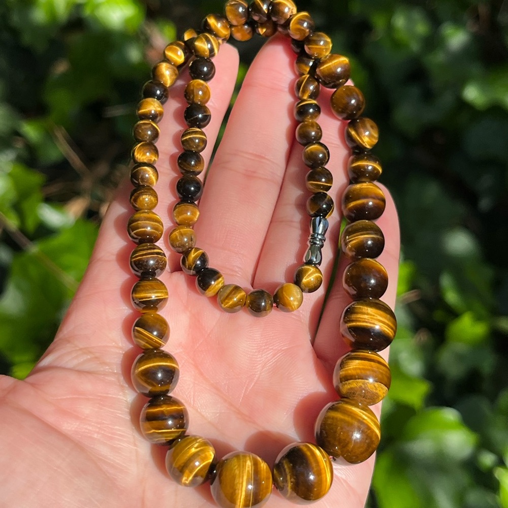 Super flashy‎ stainless steel tiger 'seye necklace